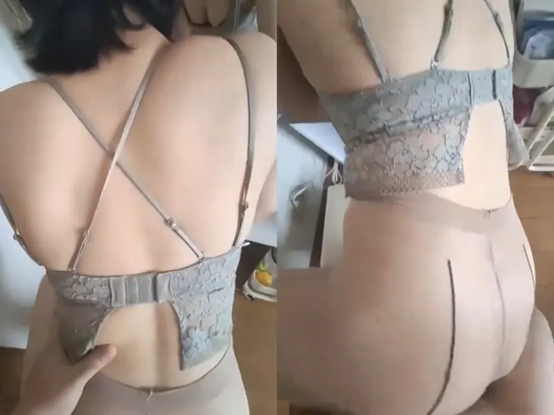 Chịch em người mẫu xứ tàu trước gương cực phê